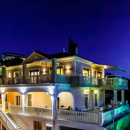 Апартаменты Zante Sunset Vibes Luxury Vila Ano Yerakarion